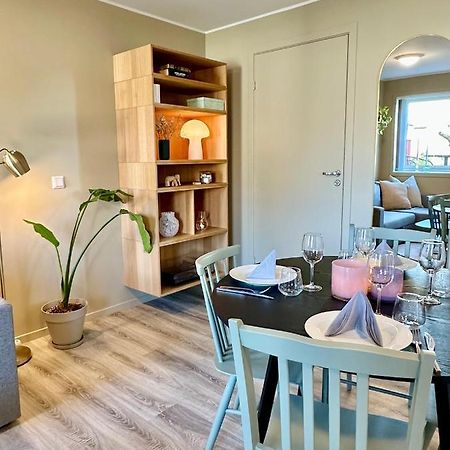 Modern Apartment In ทรอมโซ ภายนอก รูปภาพ