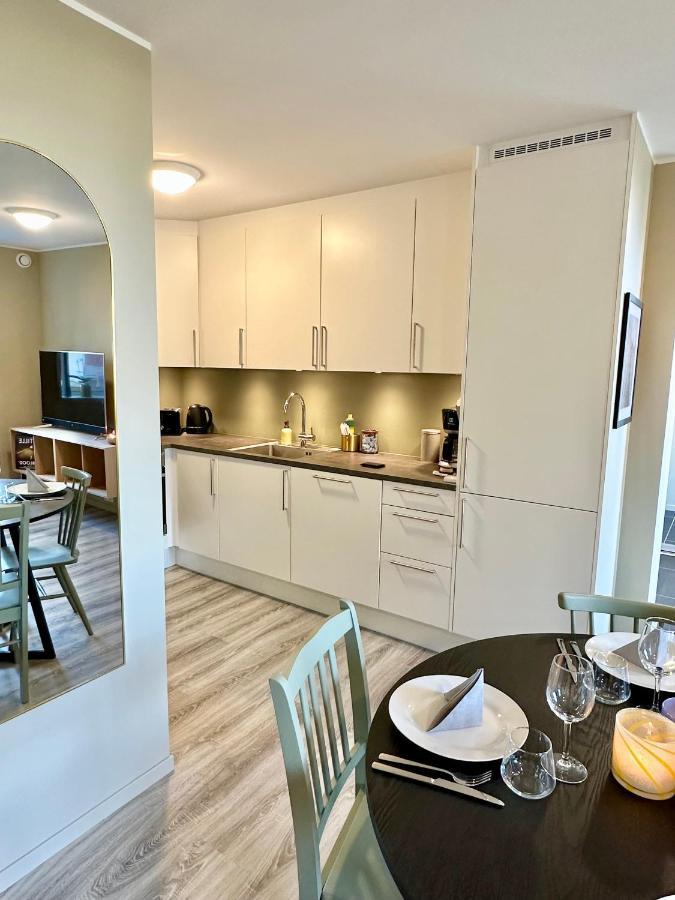 Modern Apartment In ทรอมโซ ภายนอก รูปภาพ