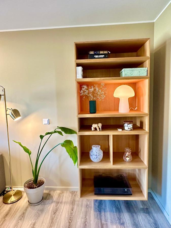 Modern Apartment In ทรอมโซ ภายนอก รูปภาพ