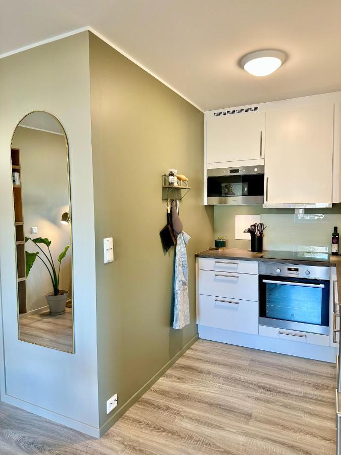Modern Apartment In ทรอมโซ ภายนอก รูปภาพ