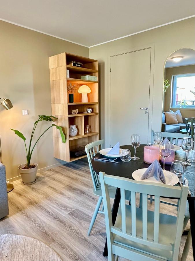 Modern Apartment In ทรอมโซ ภายนอก รูปภาพ